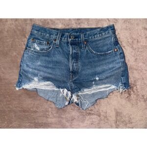 Levi's Women's 501 Original Premium High-Rise Jean Short Shorts Distressed Sz 28